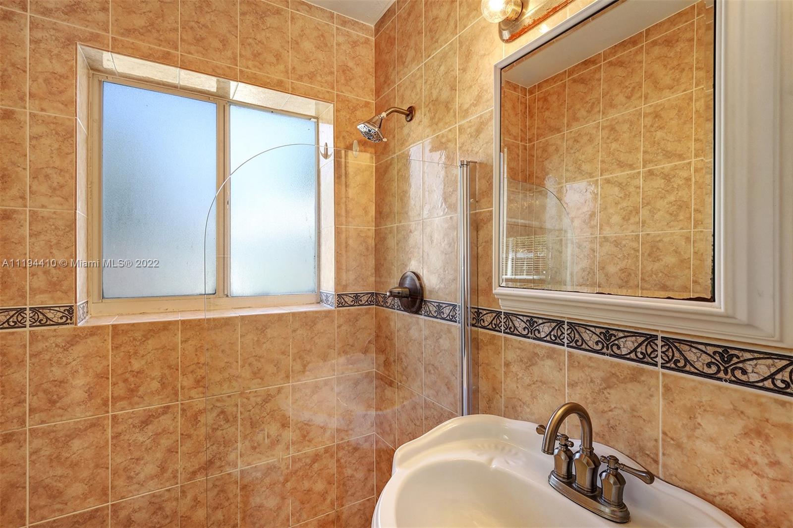 TWIN LAKES RESUB - Residential