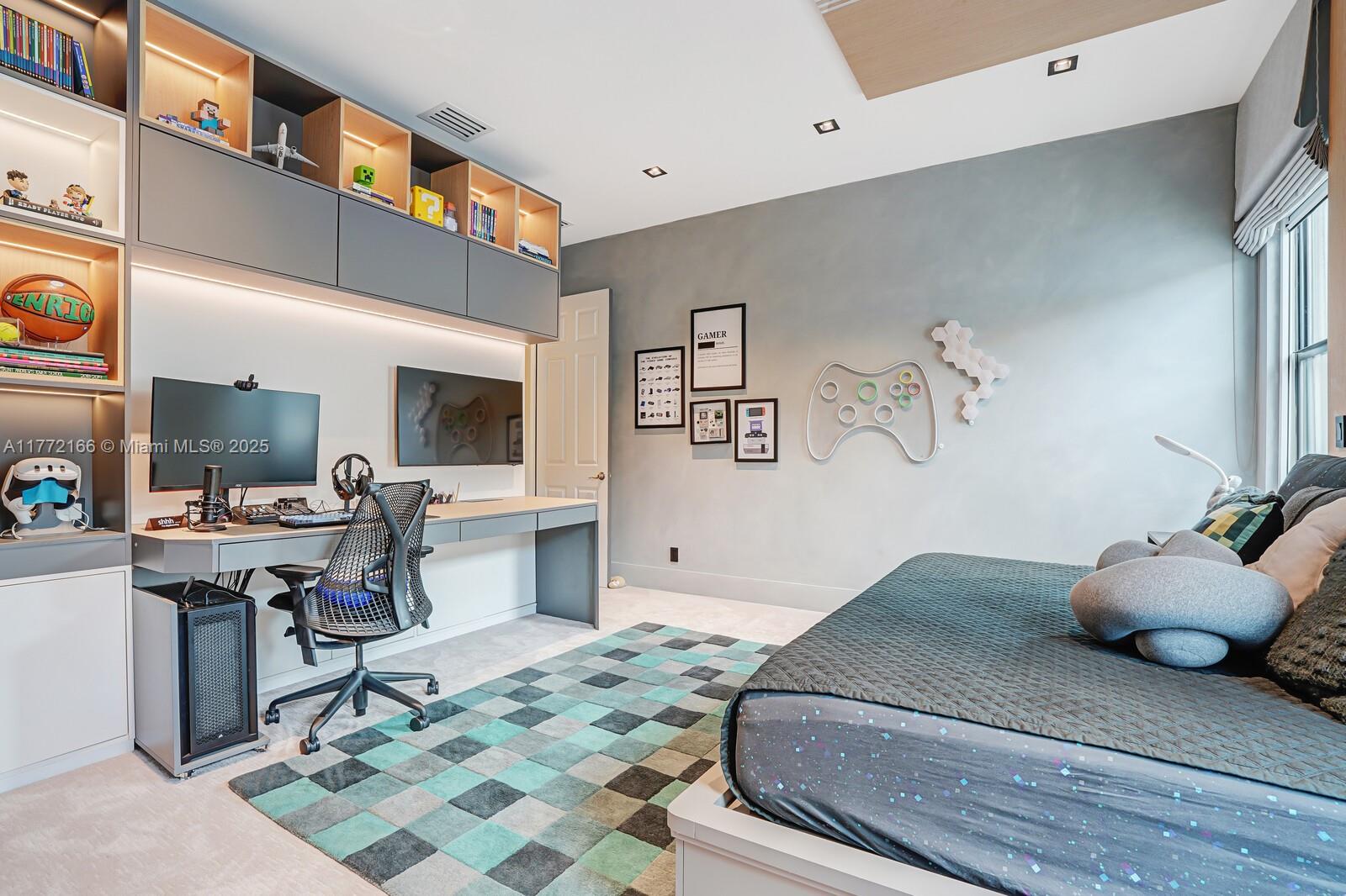 OAKS AT BOCA RATON 8 - Residential