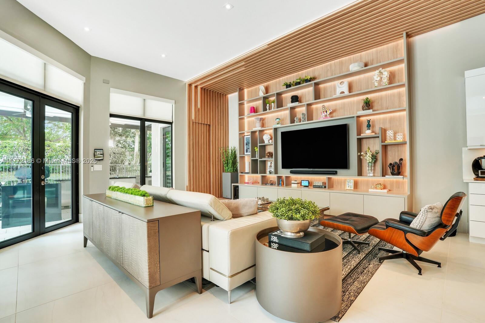 OAKS AT BOCA RATON 8 - Residential