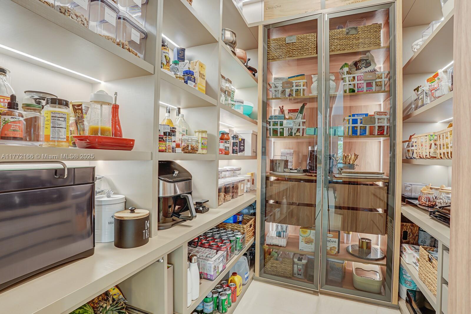 OAKS AT BOCA RATON 8 - Residential