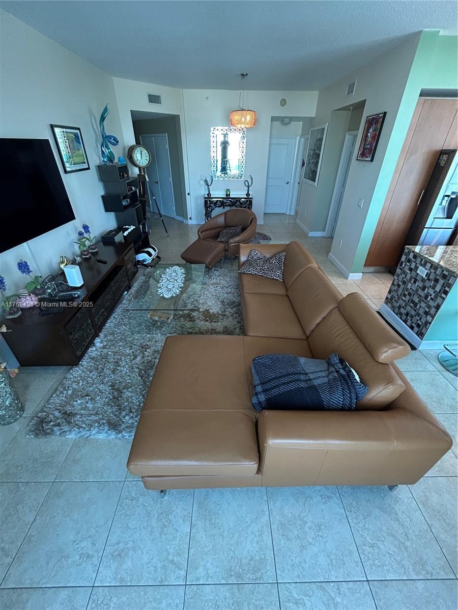 OCEAN MARINE YACHT CLUB C - Residential