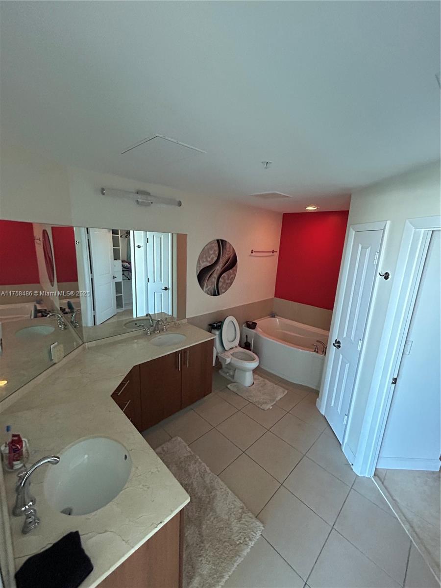 OCEAN MARINE YACHT CLUB C - Residential