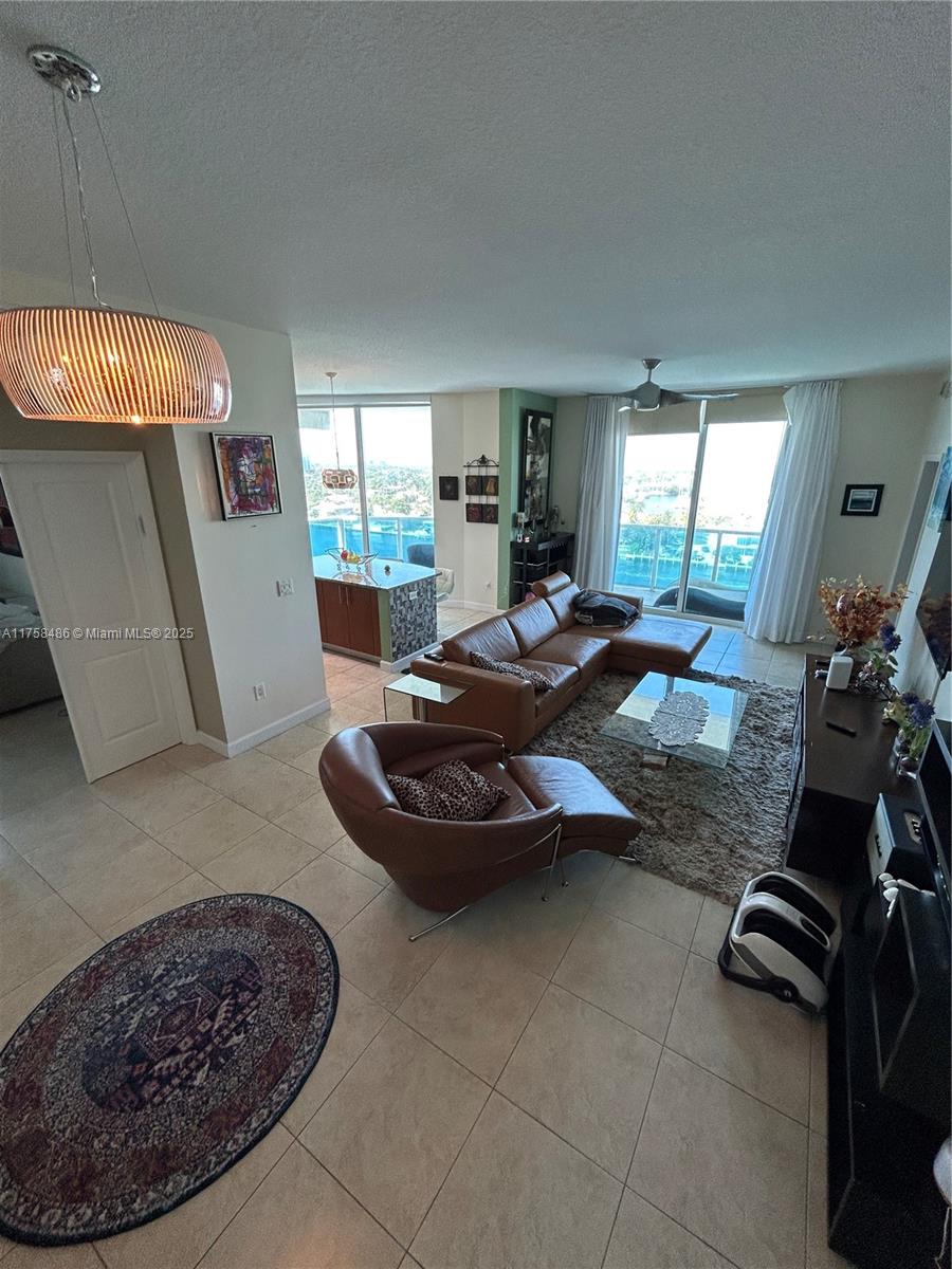 OCEAN MARINE YACHT CLUB C - Residential