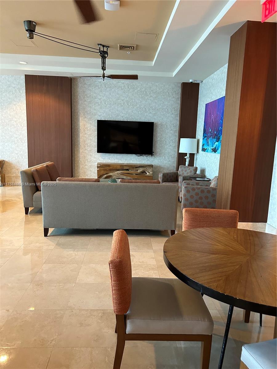 OCEAN MARINE YACHT CLUB C - Residential