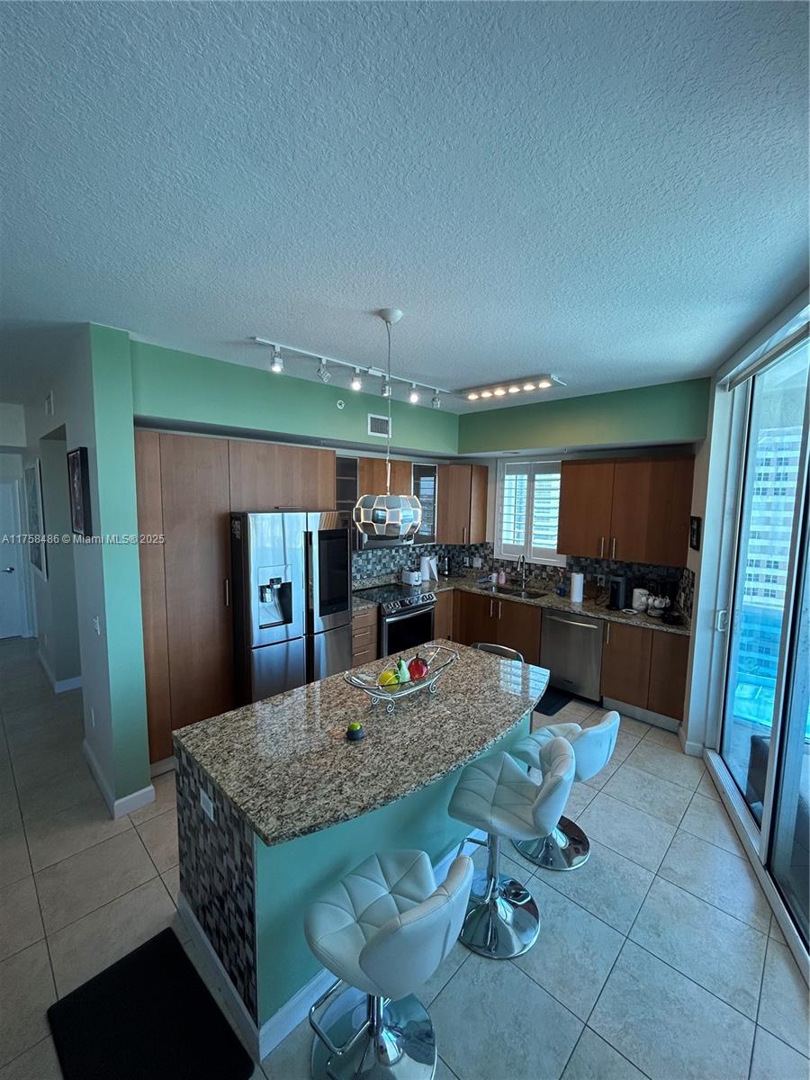 OCEAN MARINE YACHT CLUB C - Residential