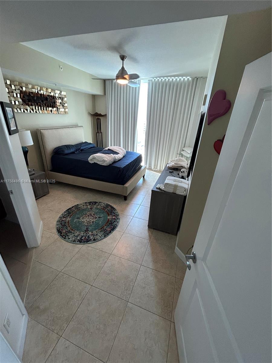 OCEAN MARINE YACHT CLUB C - Residential