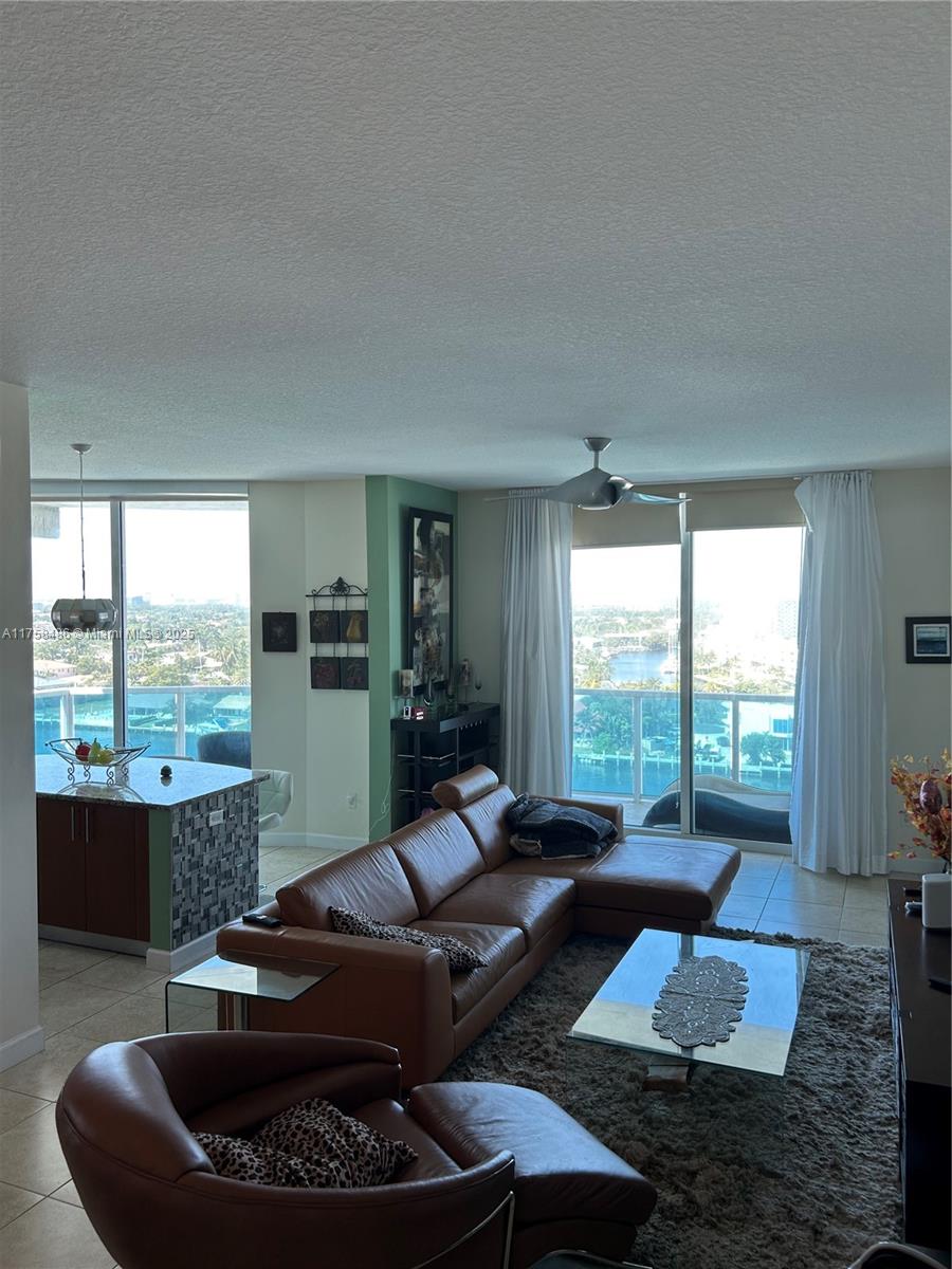 OCEAN MARINE YACHT CLUB C - Residential