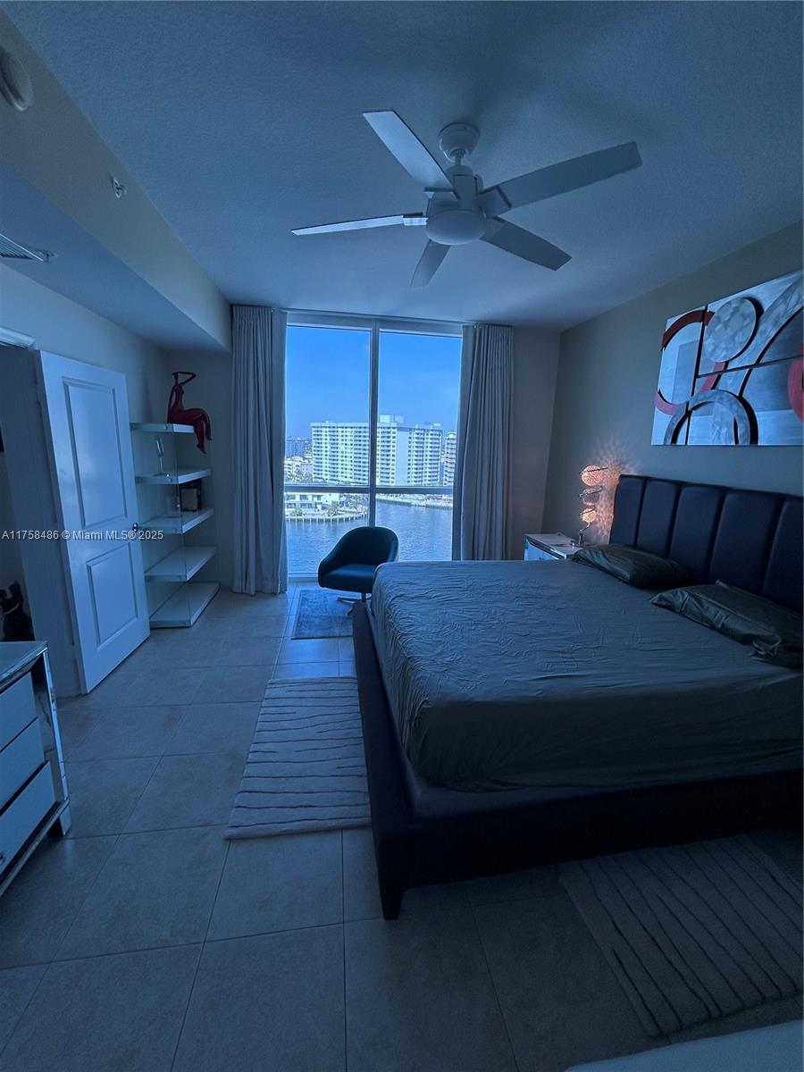 OCEAN MARINE YACHT CLUB C - Residential