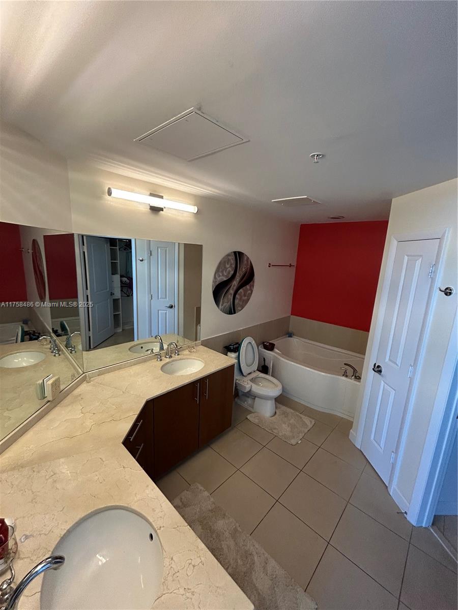 OCEAN MARINE YACHT CLUB C - Residential