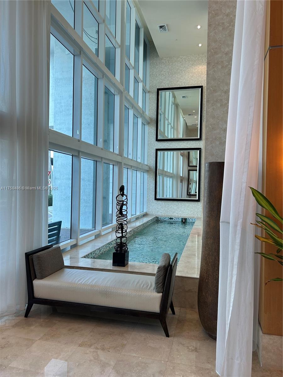 OCEAN MARINE YACHT CLUB C - Residential