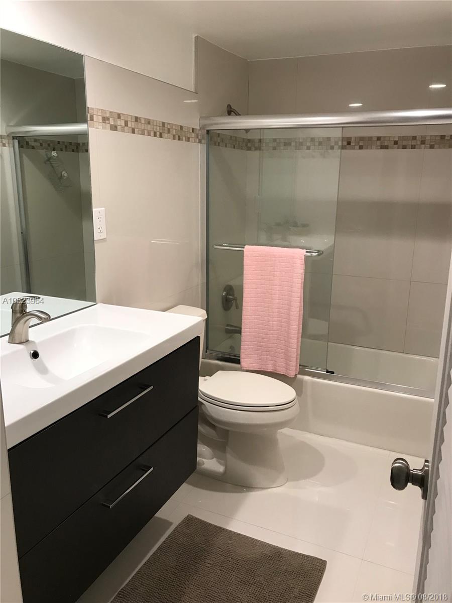 Oceanview Building Condo - Residential Lease