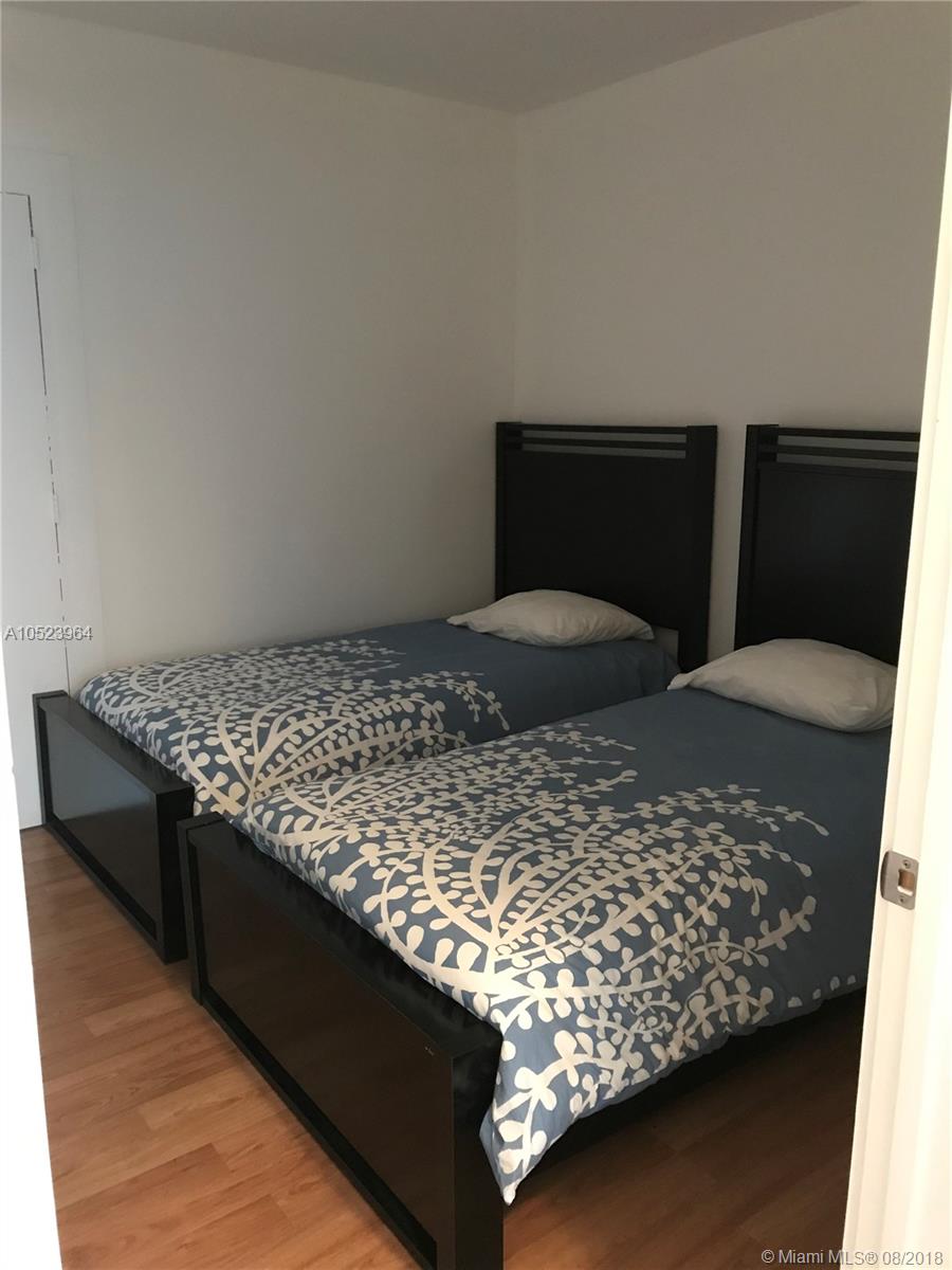 Oceanview Building Condo - Residential Lease