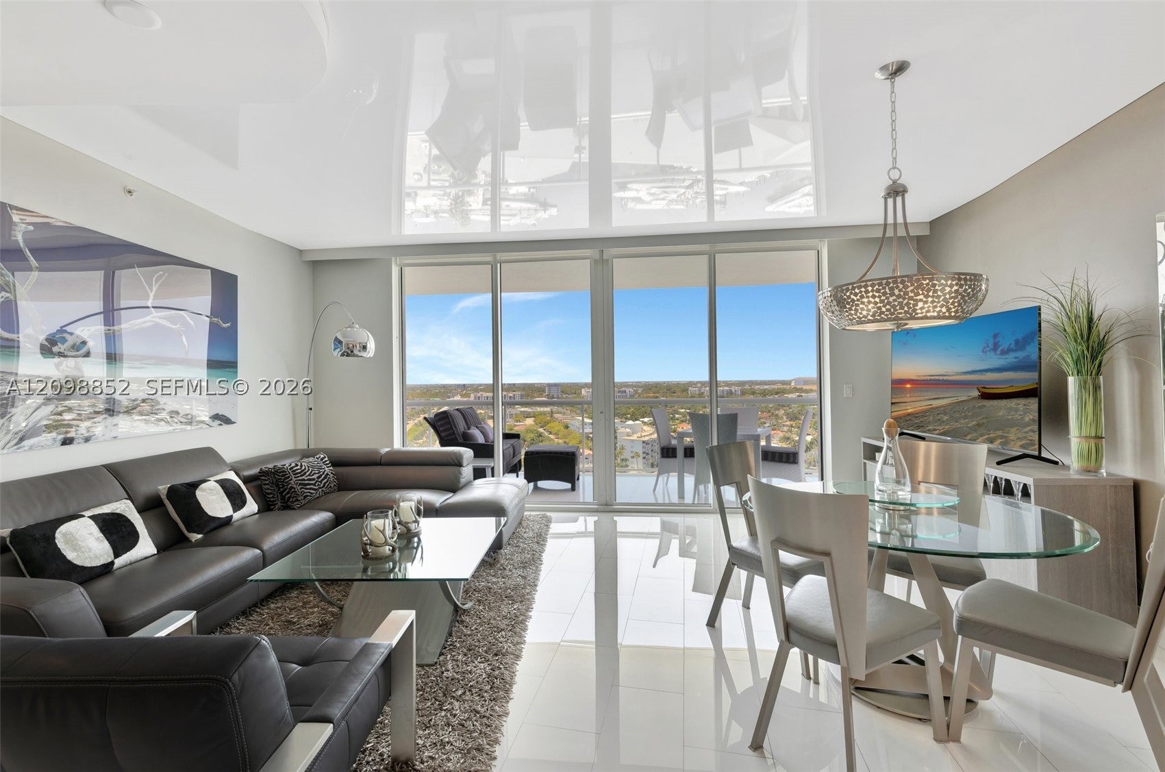 1 N Ocean Blvd 1511