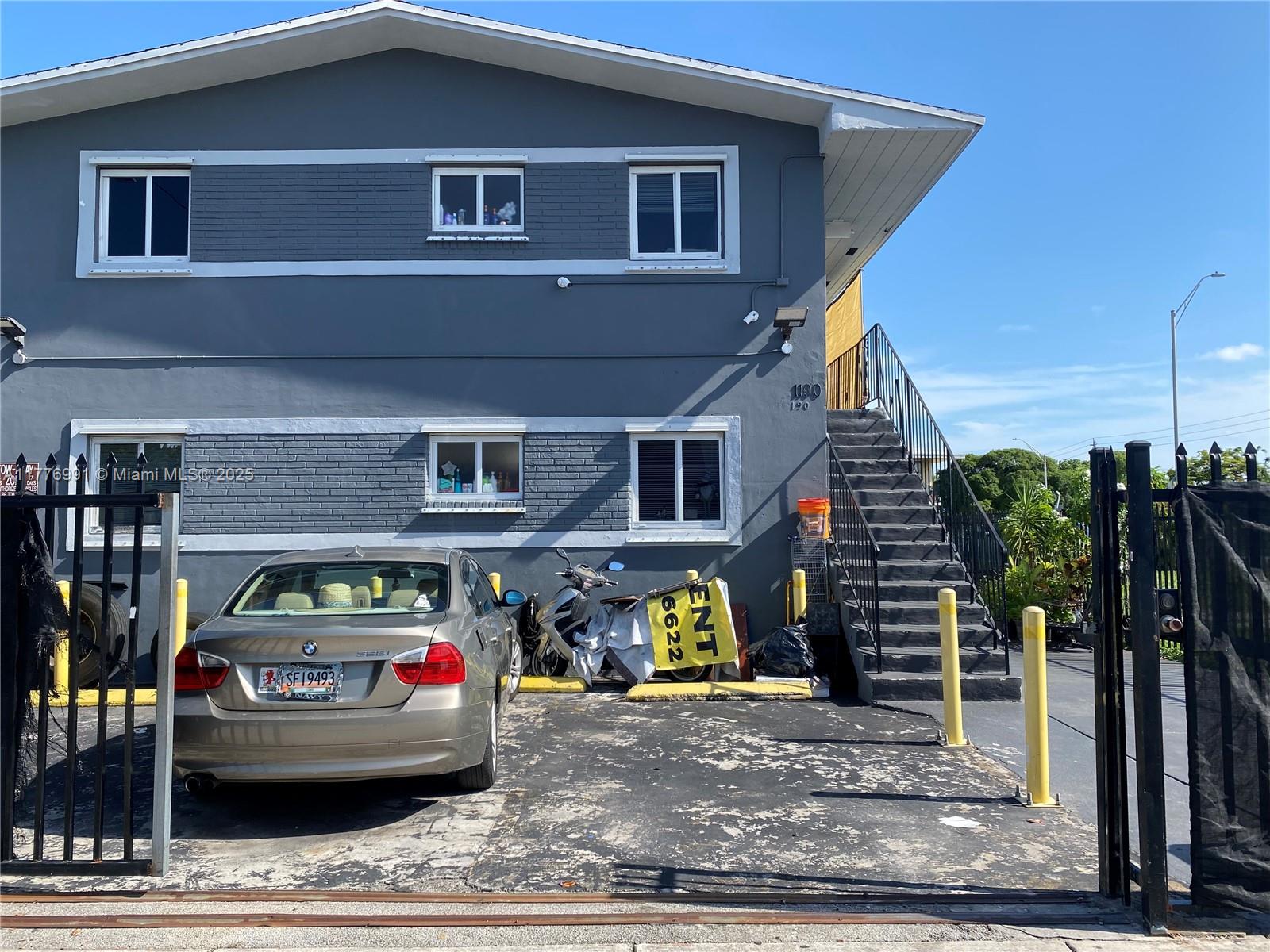 Investor-ready fourplex with rental upside! Four renovated 2BD/1BA units w/ central AC and ceramic tile. Two units rented below market. Projected 7.2% pro forma CAP rate at market rent. Located near I-95, Wynwood, and Liberty City revitalization zone. Room to increase value and cash flow.
Property has small laundry room that could increase potential income