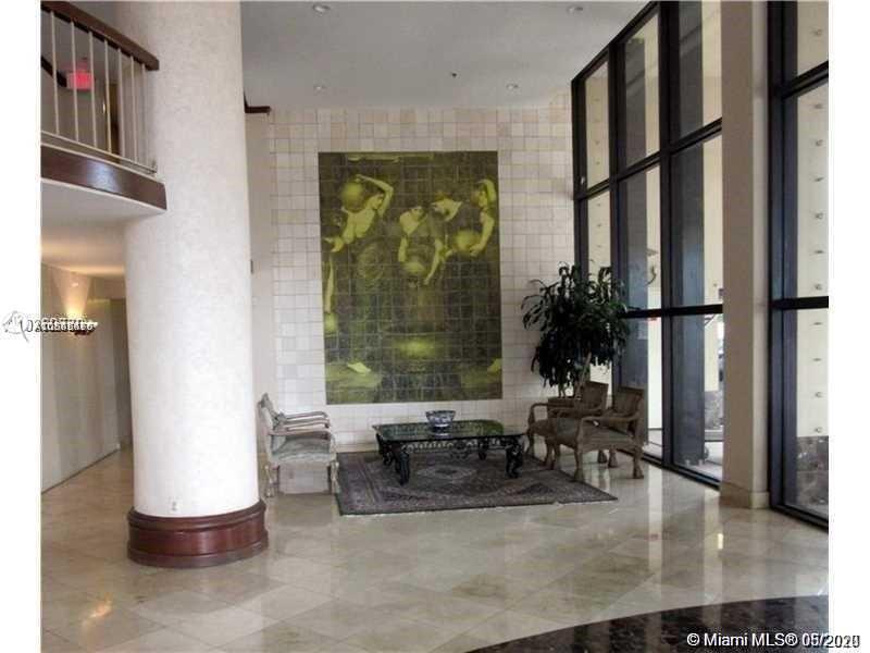 THE PLAZA OF BAL HARBOUR - Residential Lease