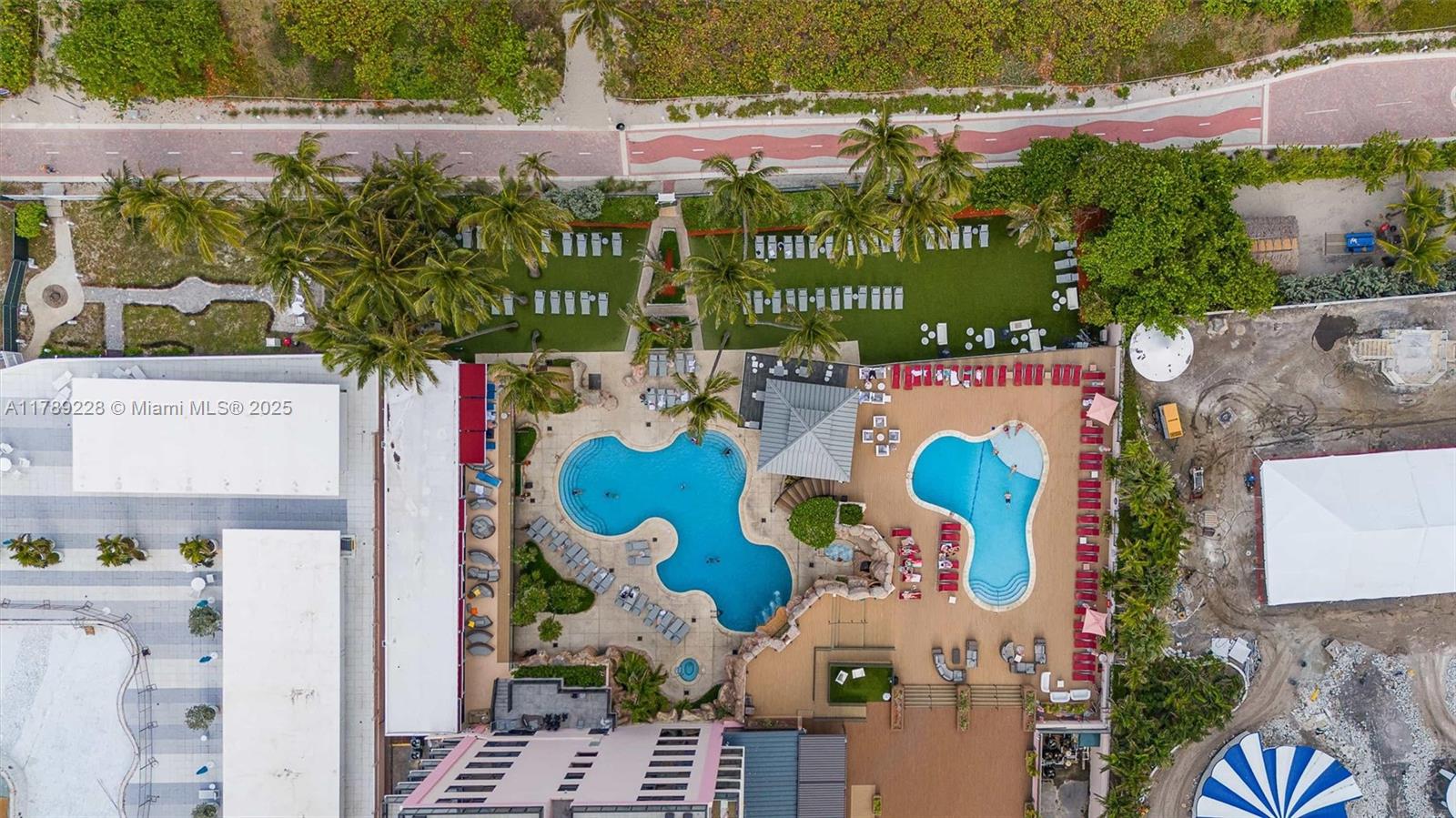 THE ALEXANDER CONDO - Residential