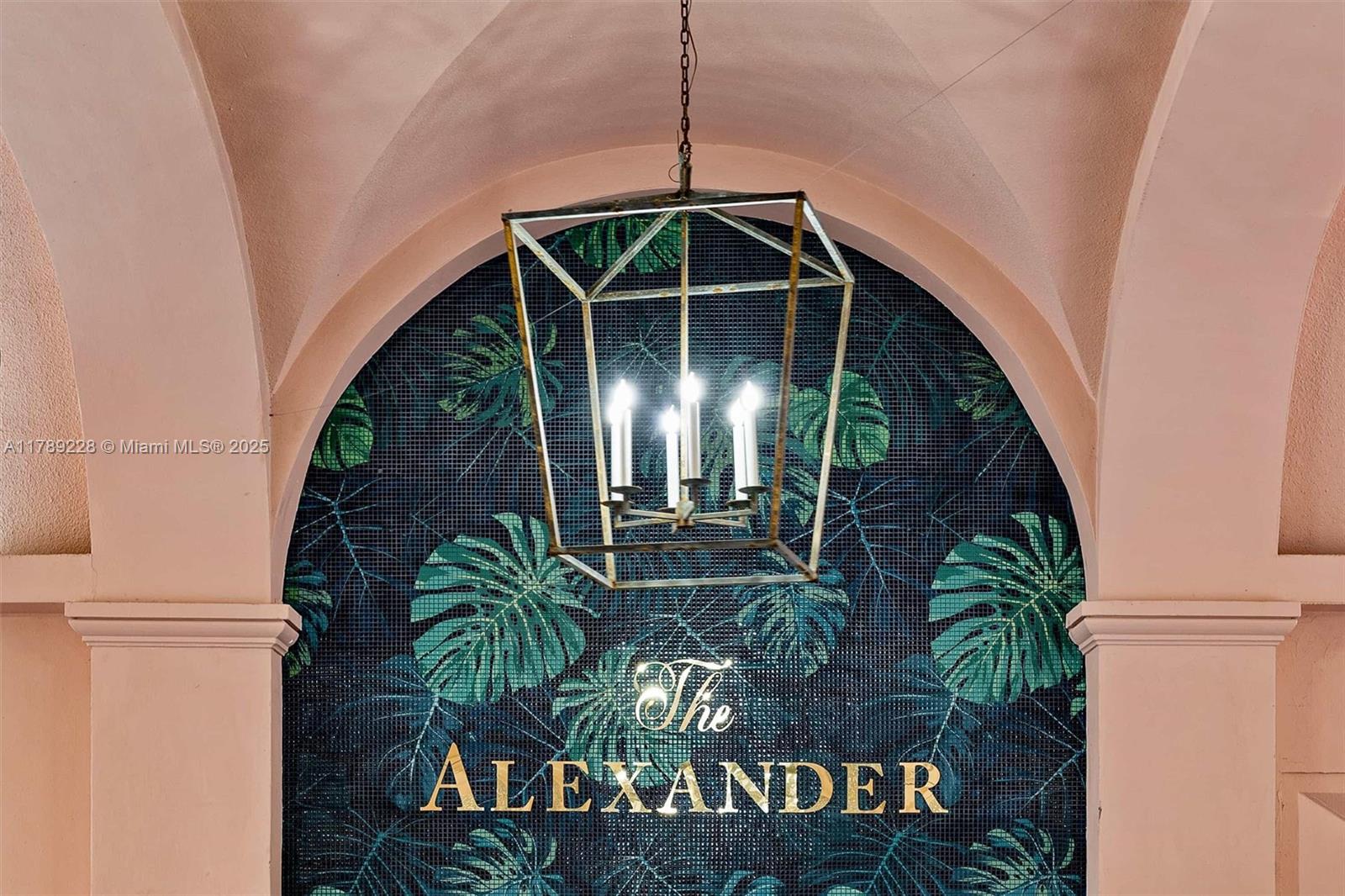 THE ALEXANDER CONDO - Residential