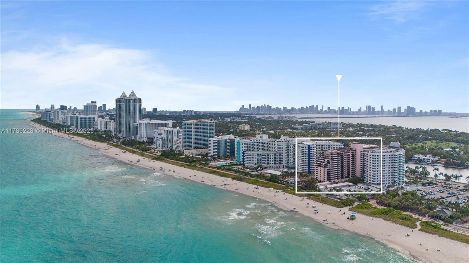 THE ALEXANDER CONDO - Residential