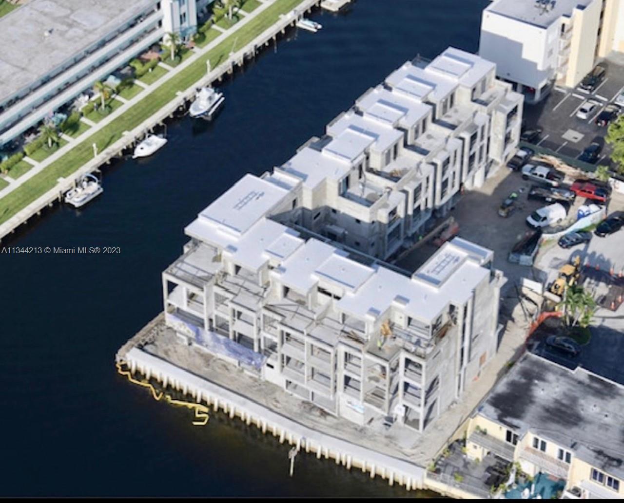 EASTERN SHORES - Residential