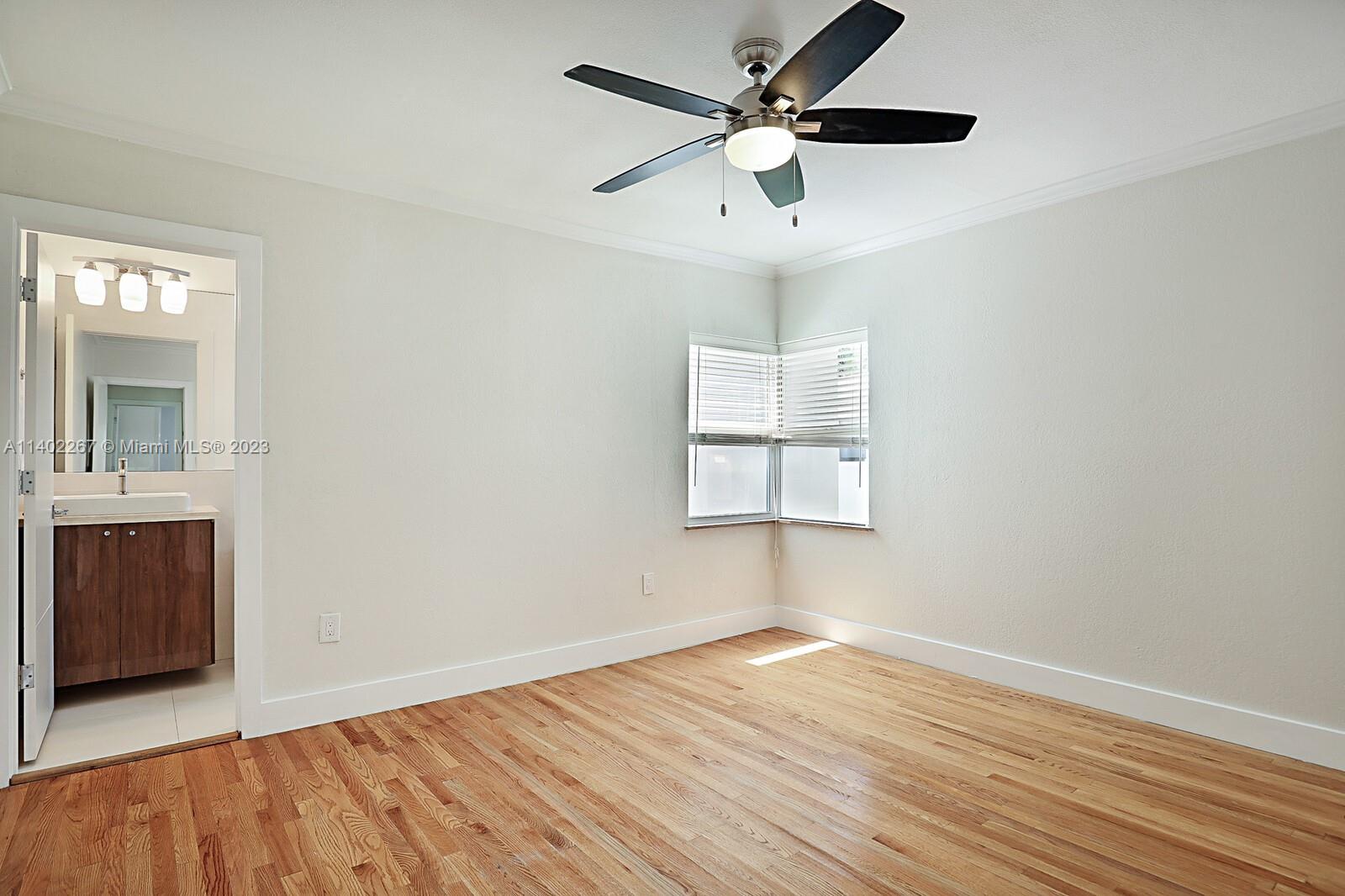 ALTOS DEL MAR NO 4 - Residential