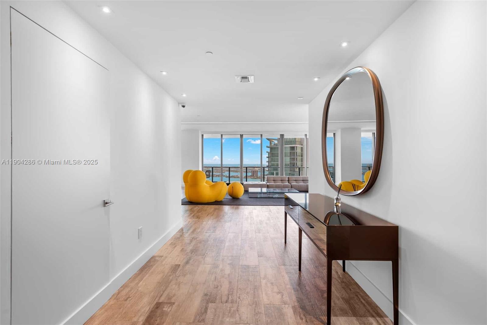 PARAISO BAY CONDO - Residential Lease