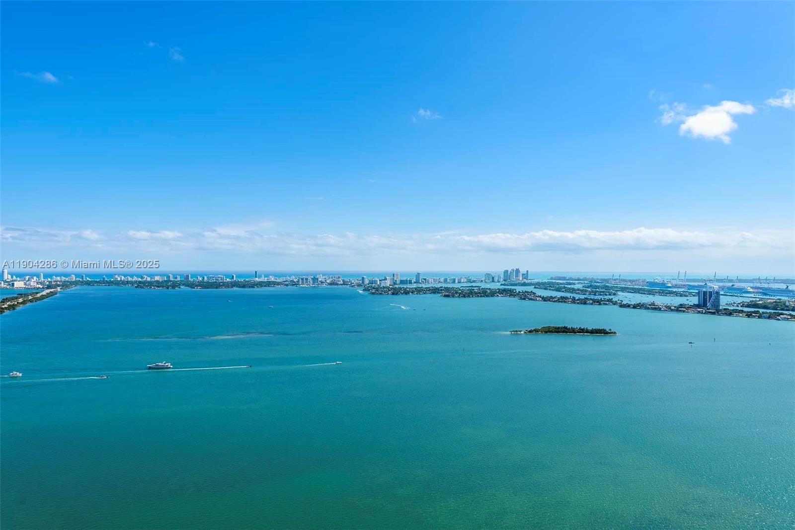 PARAISO BAY CONDO - Residential Lease