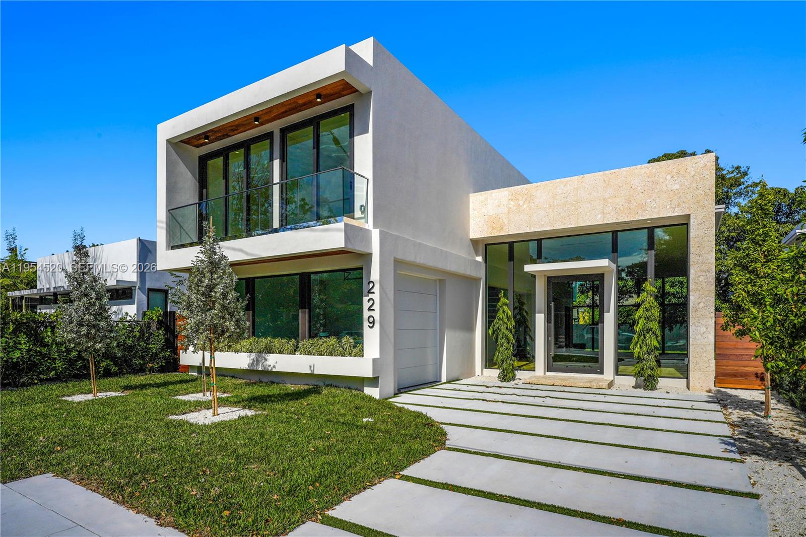 COLUMBIA PARK CORR PL - Residential