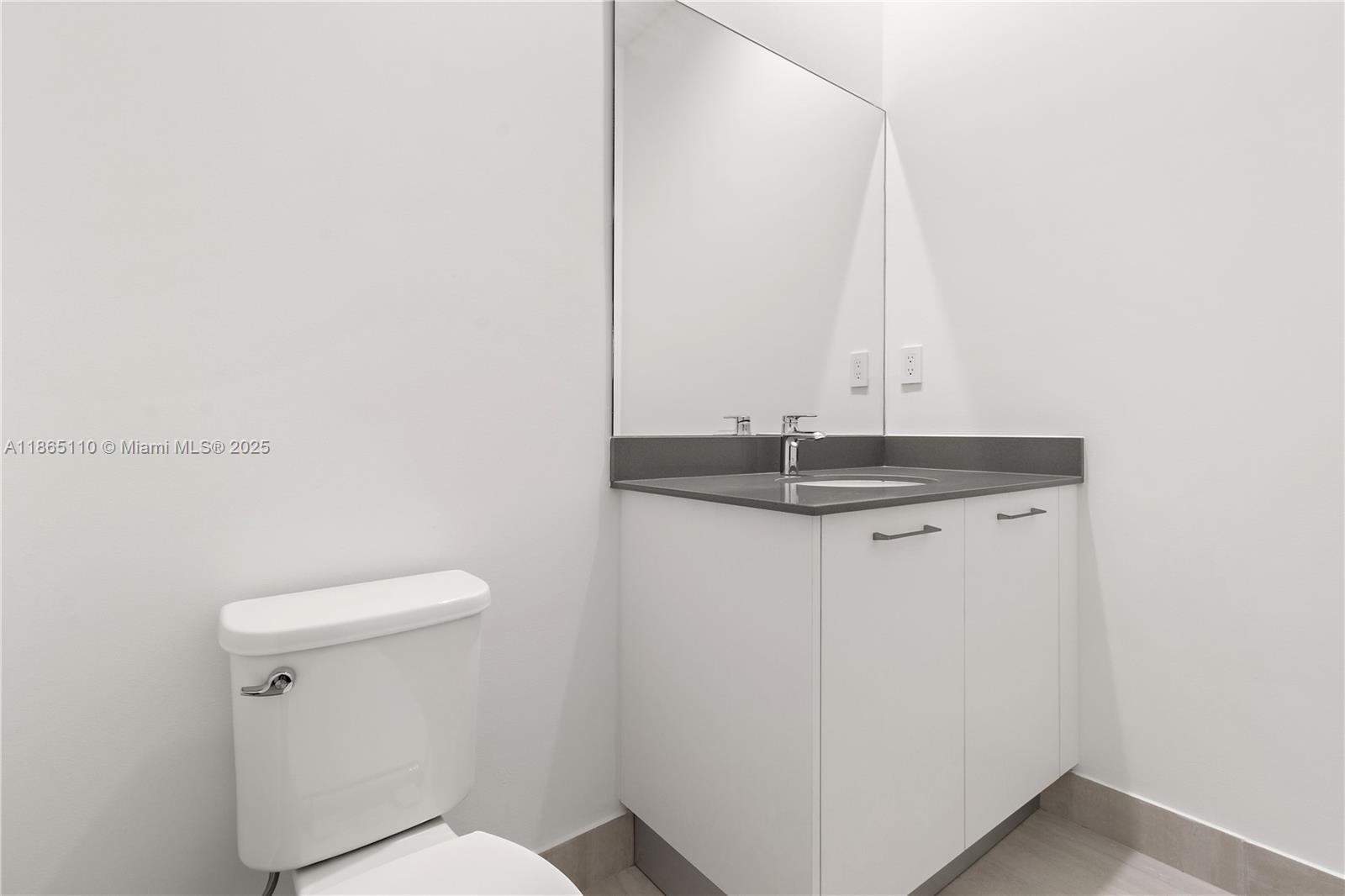 BRISTOL RESERVE - Residential Lease