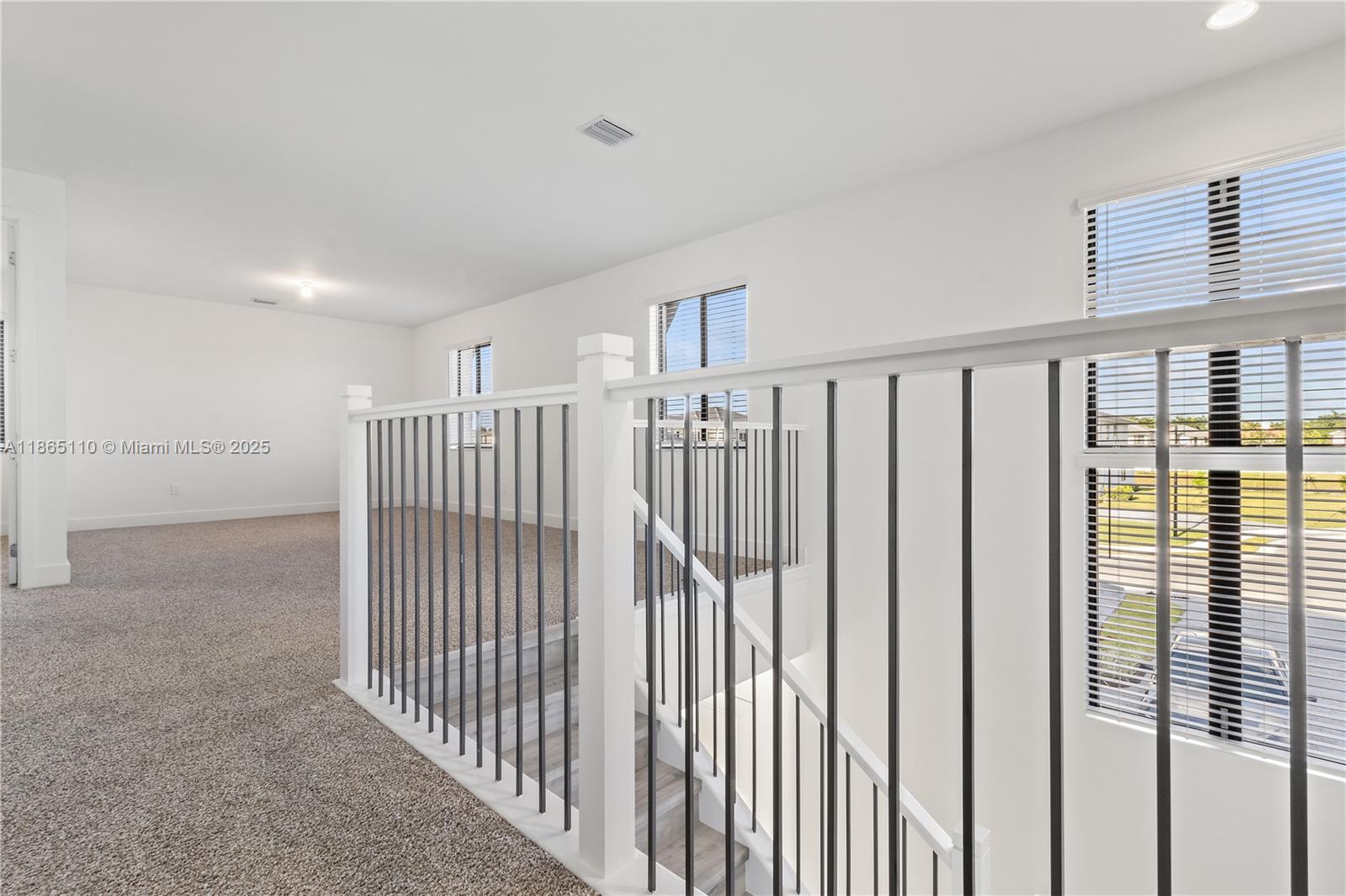 BRISTOL RESERVE - Residential Lease