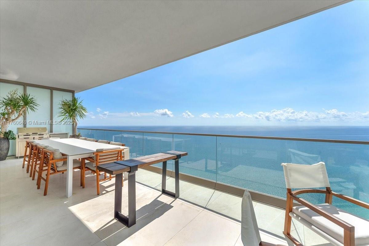 18975 Collins Ave 5302, Sunny Isles Beach, Miami-Dade County, Florida - 4 Bedrooms  
5 Bathrooms - 