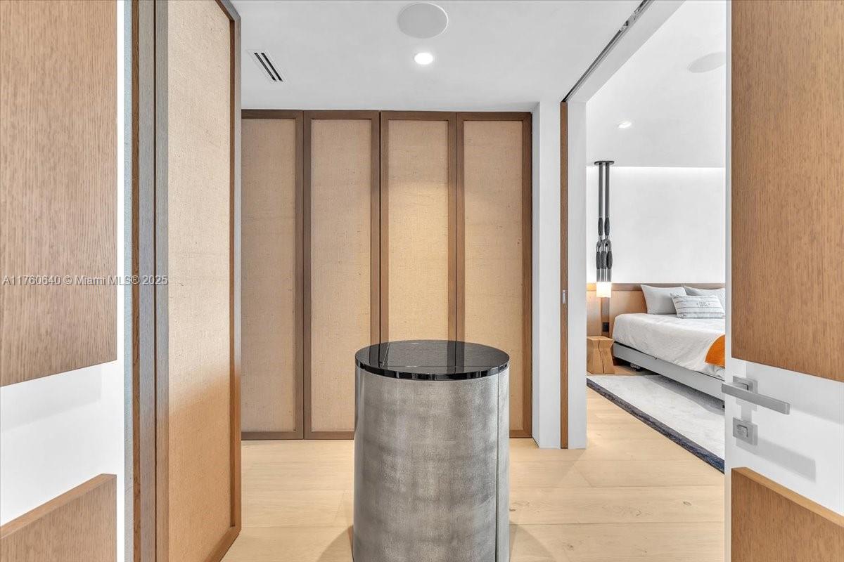 18975 COLLINS CONDO - Residential Lease