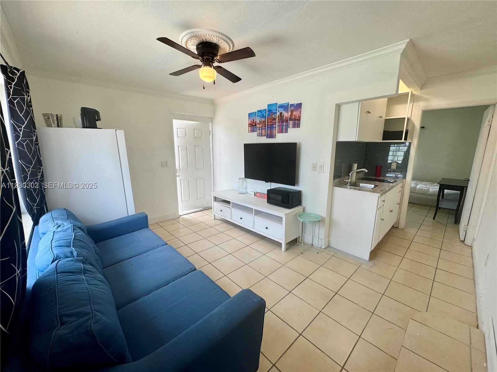 THE TROPICS AMD - Residential