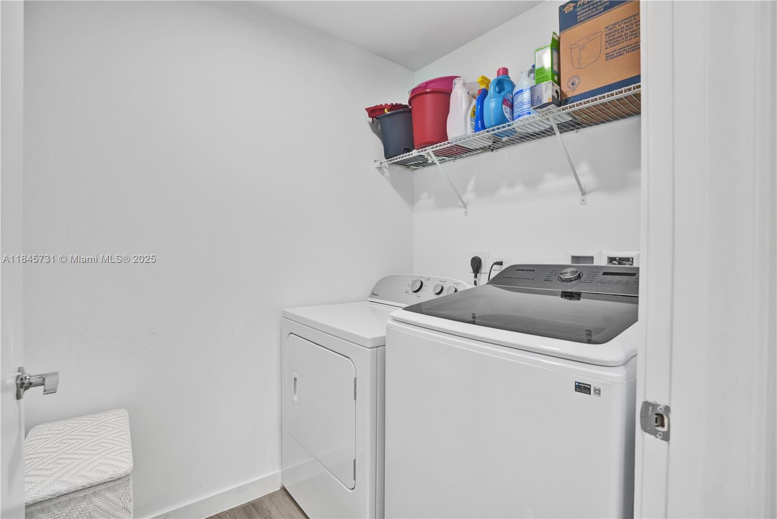 NINE AT MARY BRICKELL VIL - Residential