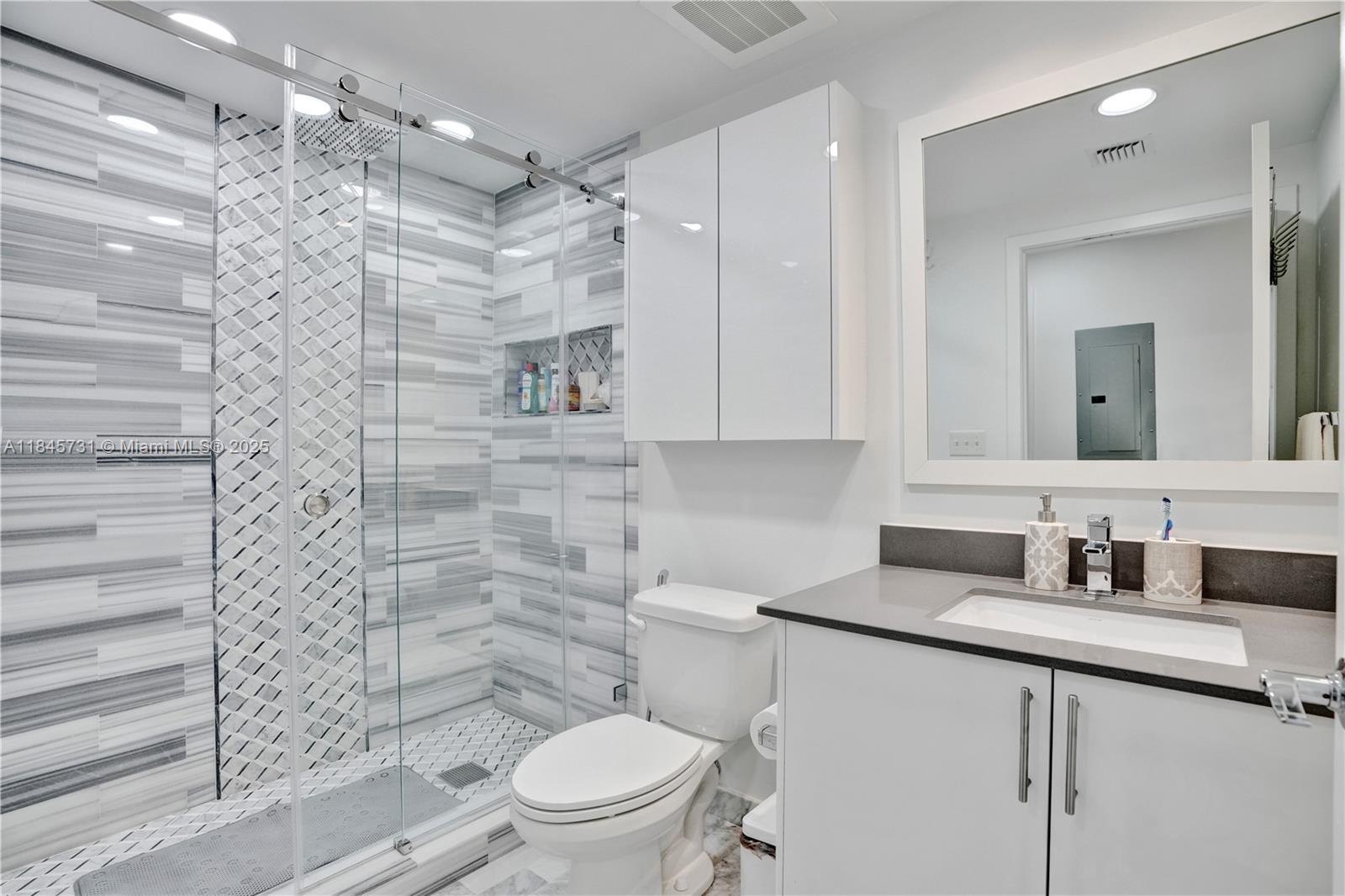 NINE AT MARY BRICKELL VIL - Residential