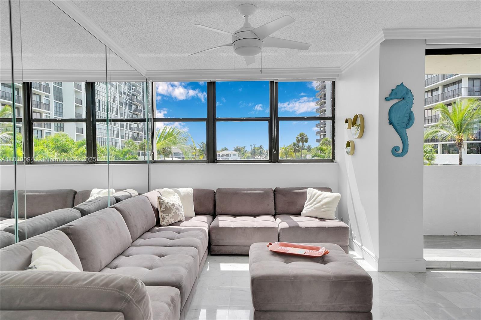 AVANT GARDE CONDO - Residential