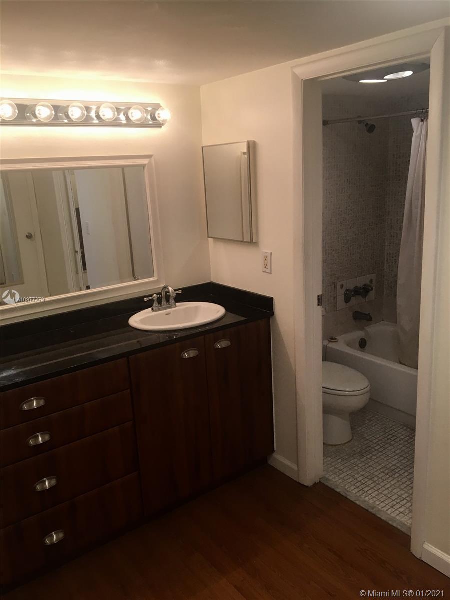 BRAVURA II CONDO - Residential Lease