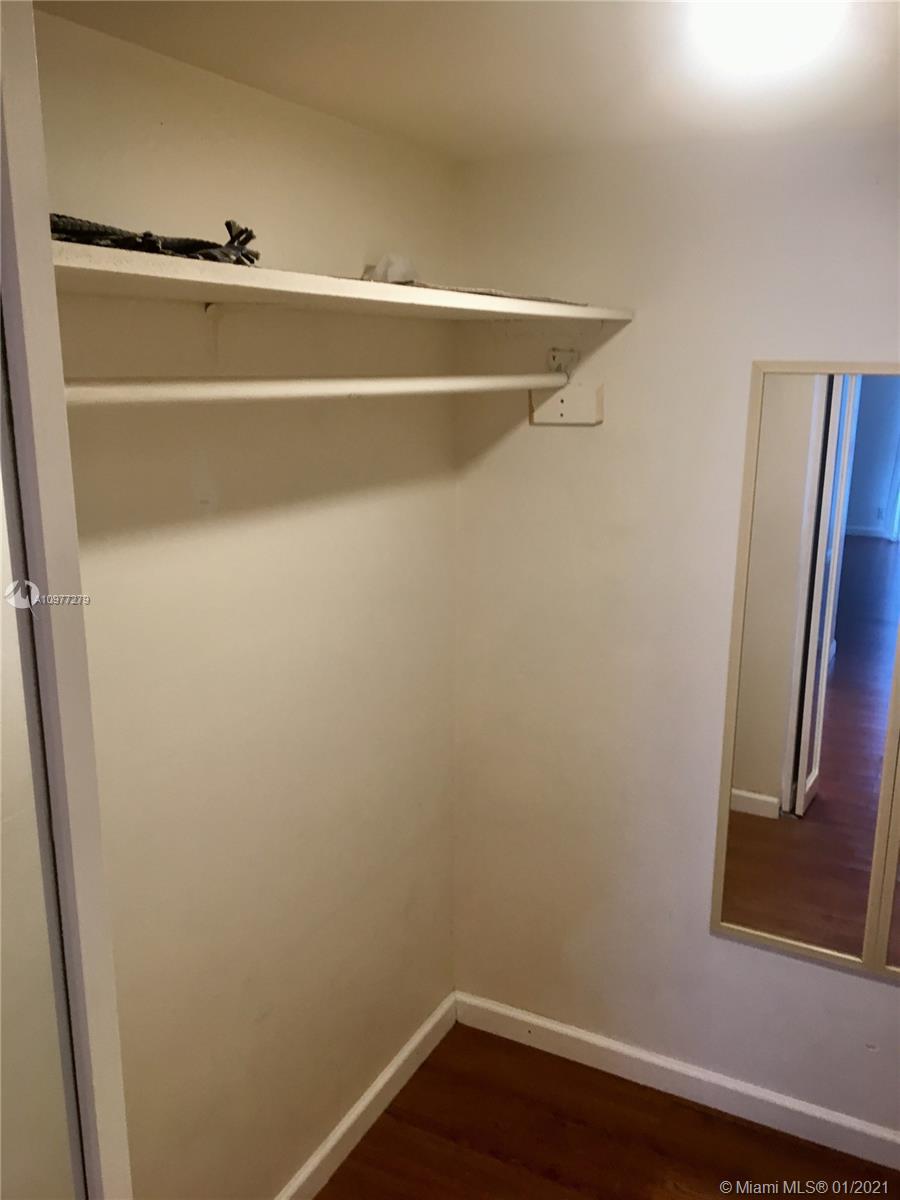 BRAVURA II CONDO - Residential Lease