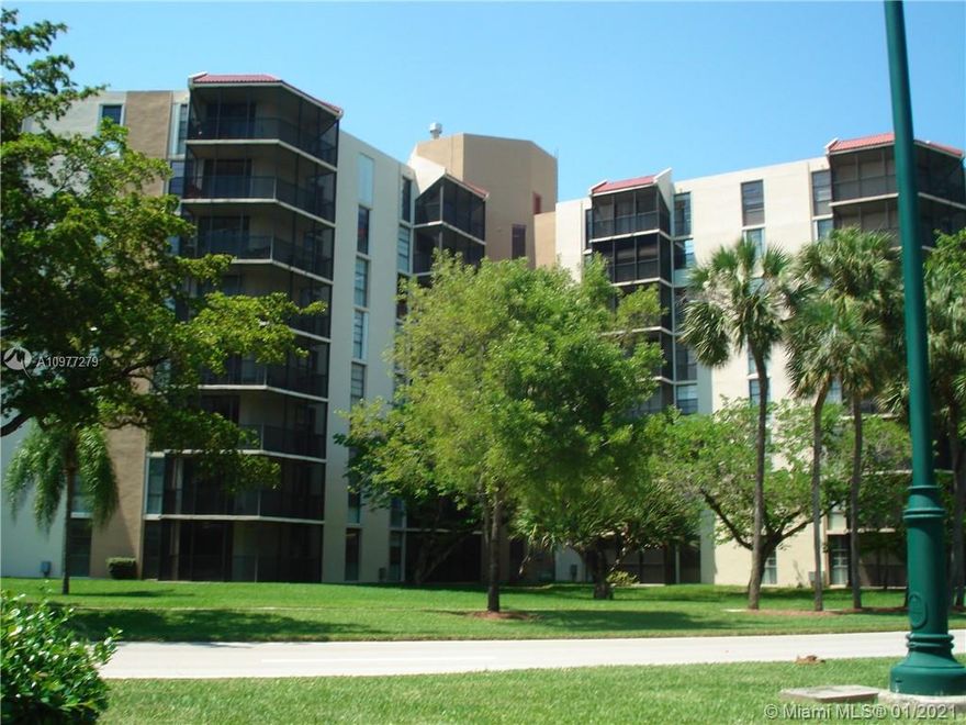 MOTIVATED OWNER OF THIS UPDATED UNIT HAS GREAT VIEWS OF THE TURNBERRY GOLF COURSE & JOG PATH, HAS UPGRADED KITCHEN & BATHROOM.MASTER BEDROOM HOLDS KING BED, DRESSER PLUS MORE. CABLE AND INTERNET PACKAGE INCLUDED IN RENT. SPACIOUS WALK-IN CLOSET AND WOOD FLOORS.ASSIGNED PARKING SPACE.THIS UNIT IS READY FOR YOU TO MOVE-IN. BUILDING IS WELL MAINTAINED. AMENITIES INCLUDE GYM, POOL AND BBQ. MINUTES TO AVENTURA MALL, HOUSE OF WORSHIP & WATERWAYS SHOPS.SHUTTLE TO TAKE YOU TO PLACES OF INTEREST. GOOD CREDIT A MUST. CREDIT REPORT 2 BE PULLED BY LISTING AGENT.  MINIMUM $150 EXIT CLEANING FEE IS REQUIRED.  24 MONTH CONTRACT REQUIRED BY ASSOCIATION