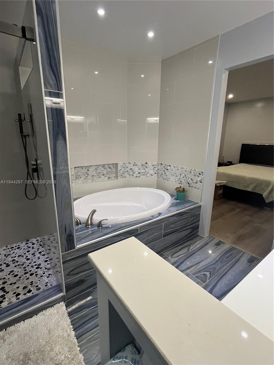 ARISTOTLE SUB PHASE IV - Residential