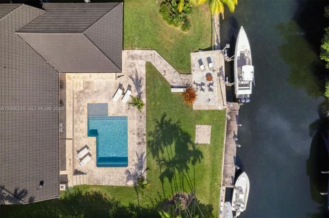 7155 Los Pinos Blvd Coral Gables FL 33143