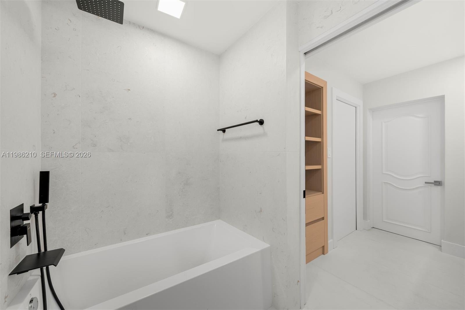 COCOPLUM SEC 1 - Residential Lease