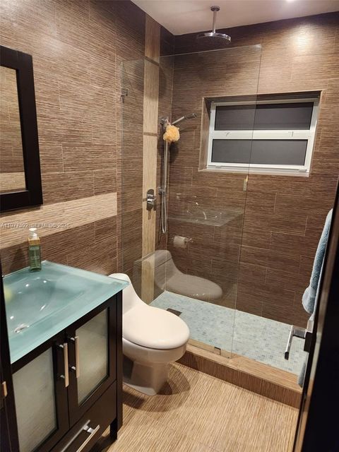 Tiny photo for 5723 NW 100th Ct, Doral, FL 33178 (MLS # A11977392)