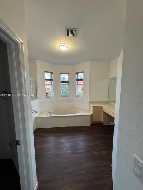 VENETIAN ISLES - Residential Lease