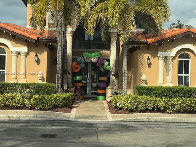 VENETIAN ISLES - Residential Lease