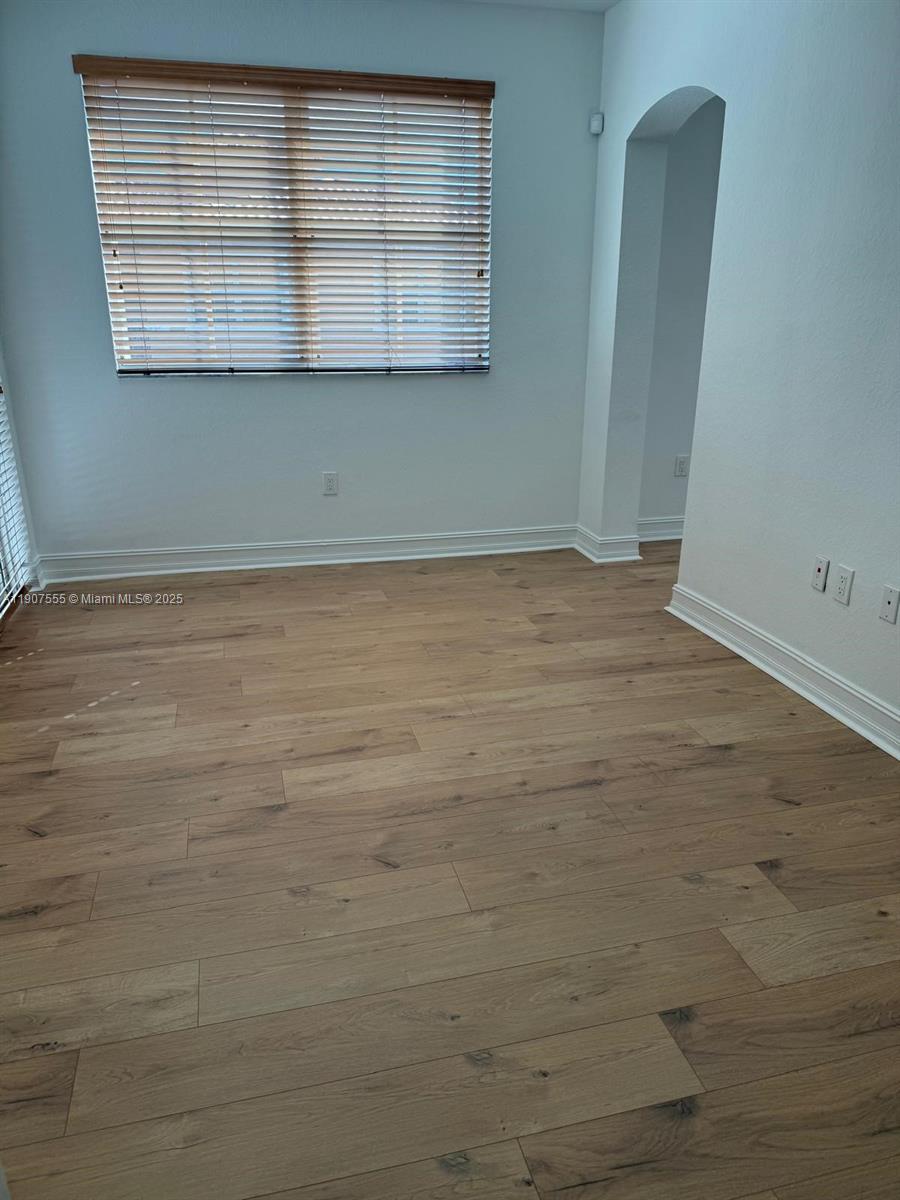 VENETIAN ISLES - Residential Lease