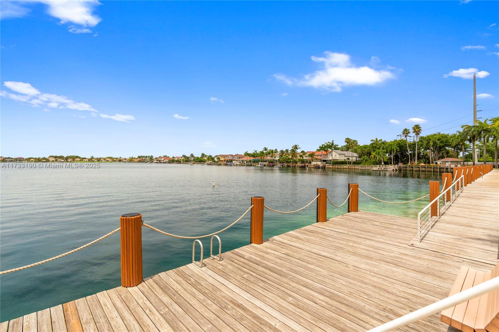 SILVER LAKES NORTH - Residential