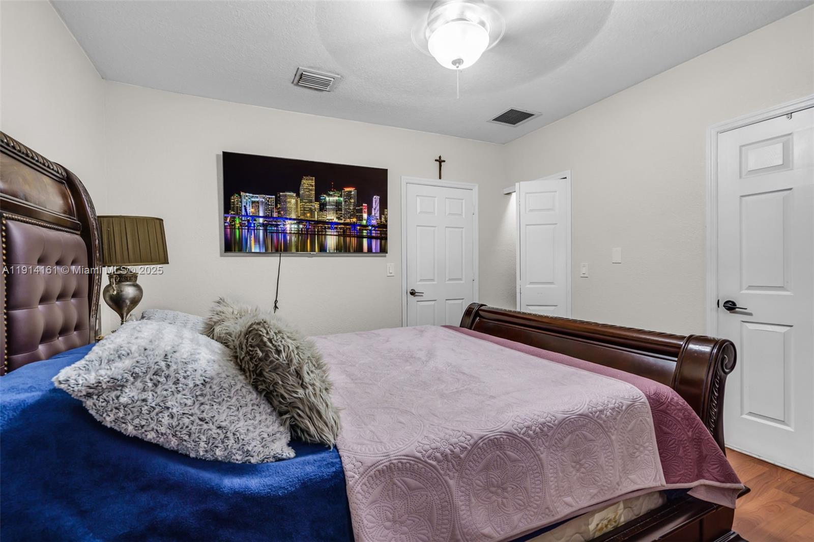 GARDEN VIEW VILLAS HOMES - Residential