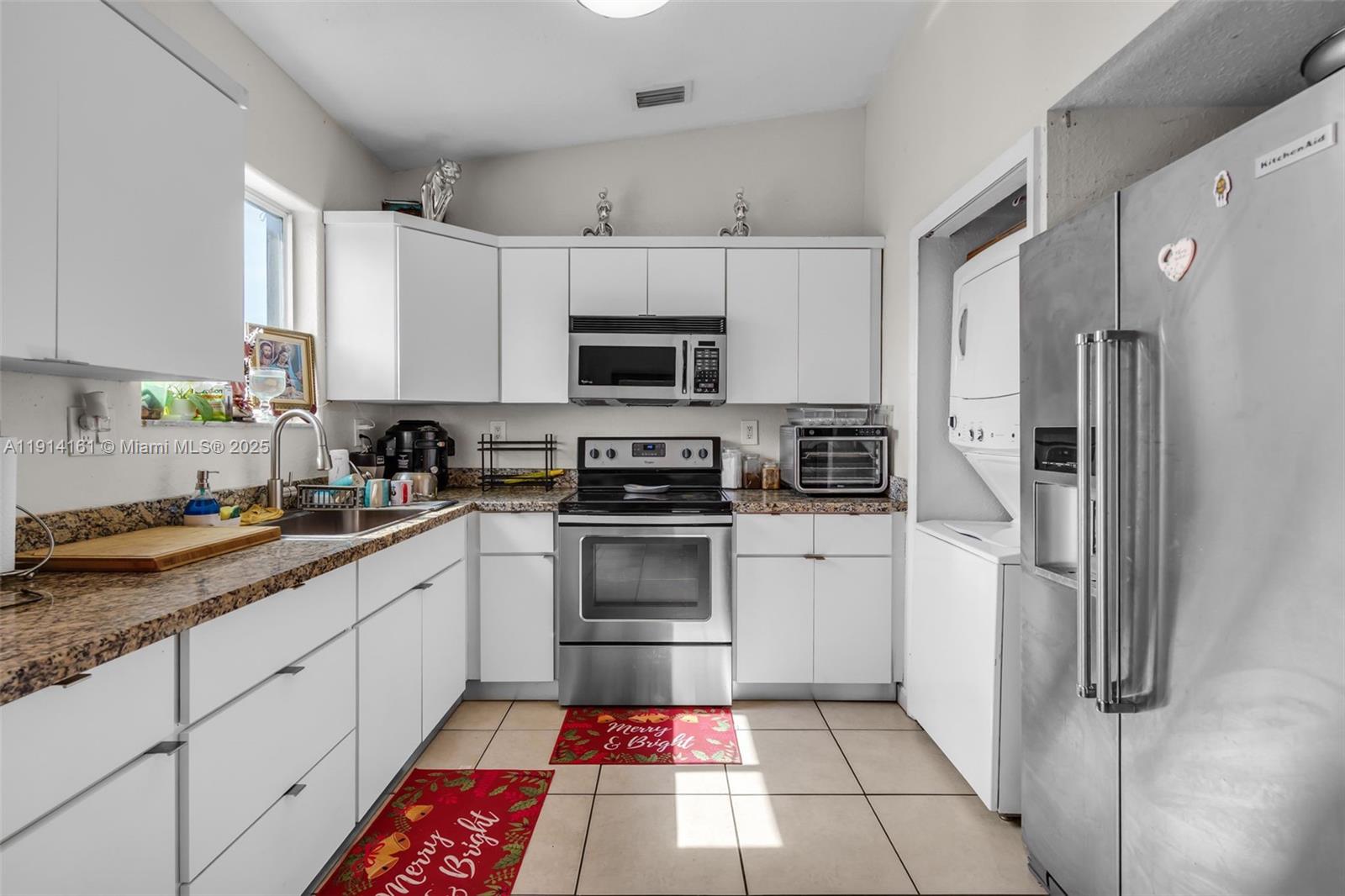 GARDEN VIEW VILLAS HOMES - Residential