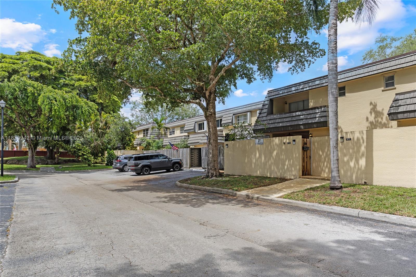 8713 SW 137th Ave 8713