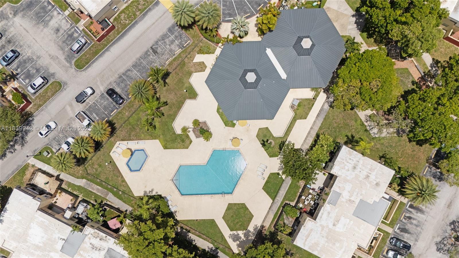 8713 SW 137th Ave 8713